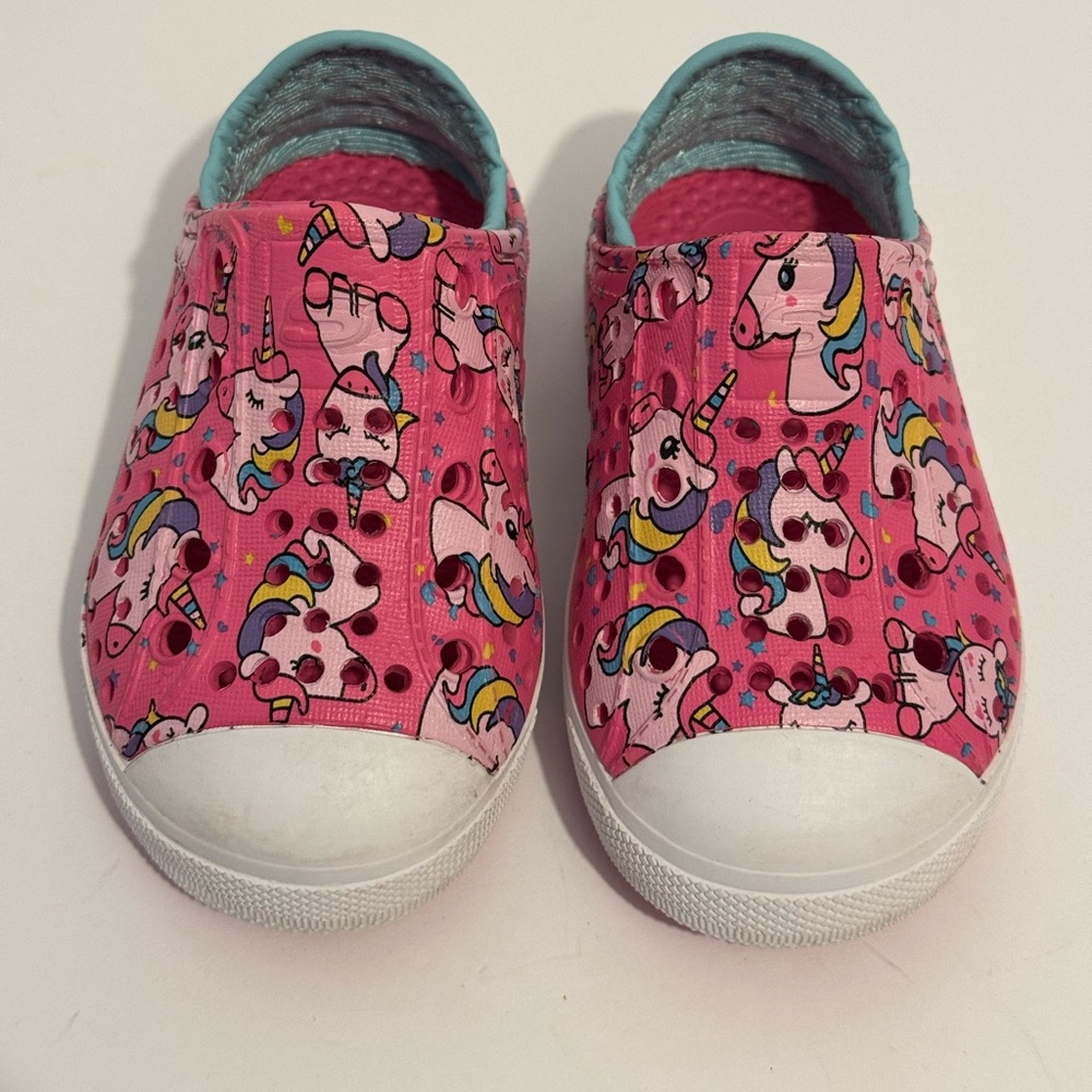 Little Girls Foamies: Guzman Steps - Unicorn Days Casual Slip on Sneaker Size 5